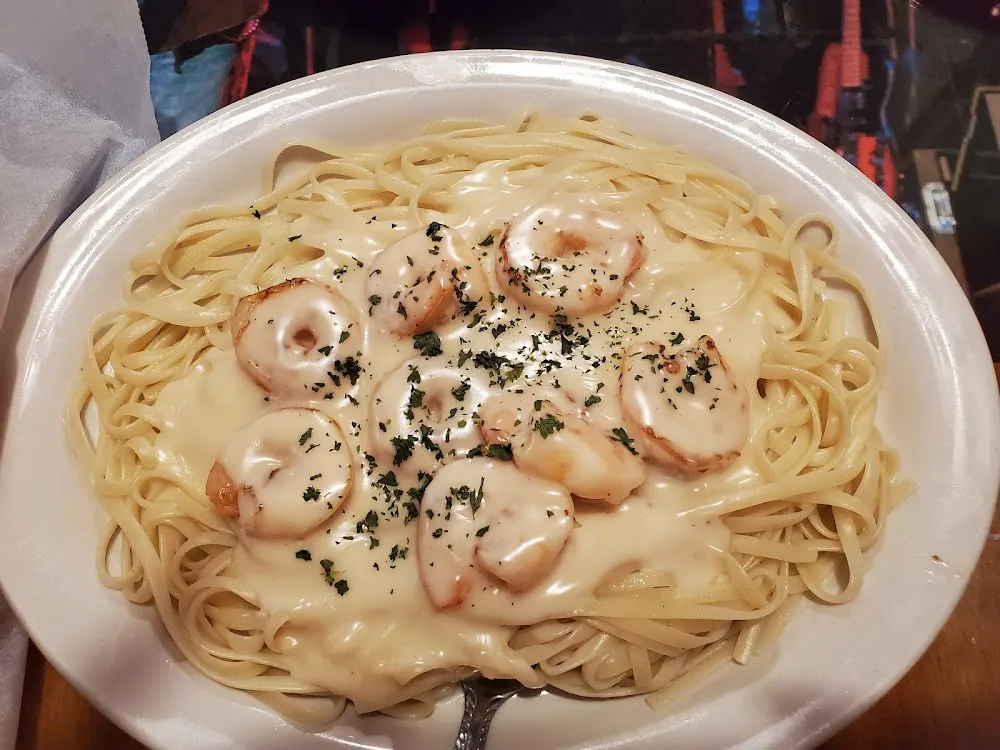 Fettuccine Alfredo with Shrimp
